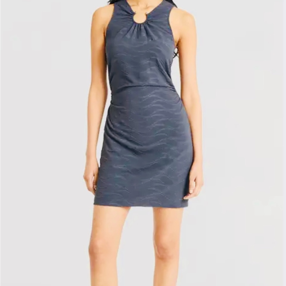 THE GOOD JOURNEY Elegant Sleeveless Charcoal Dress